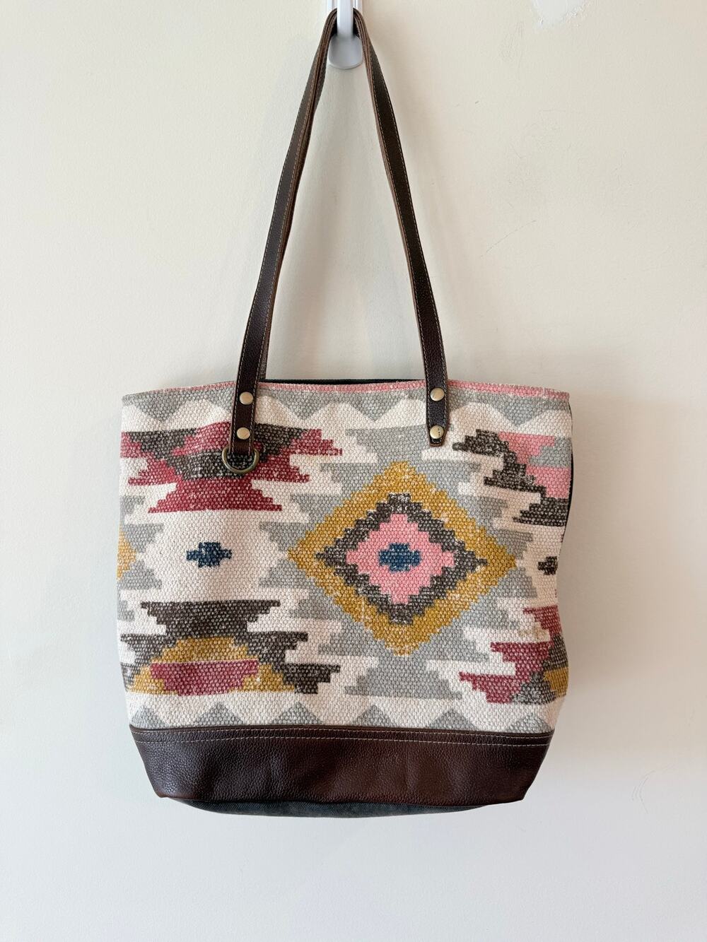 Myra Bag Exemplar Tote Bag Women's Multicolor Southwestern Aztec Tribal Pattern